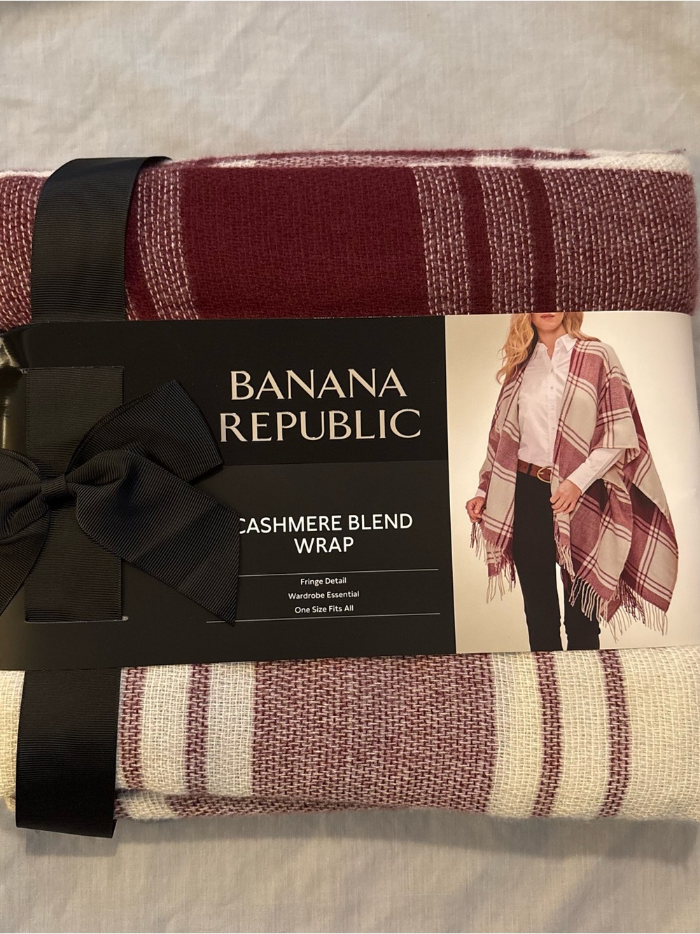 Banana Republic Maroon and Cream Plaid Cashmere-Blend Wrap
